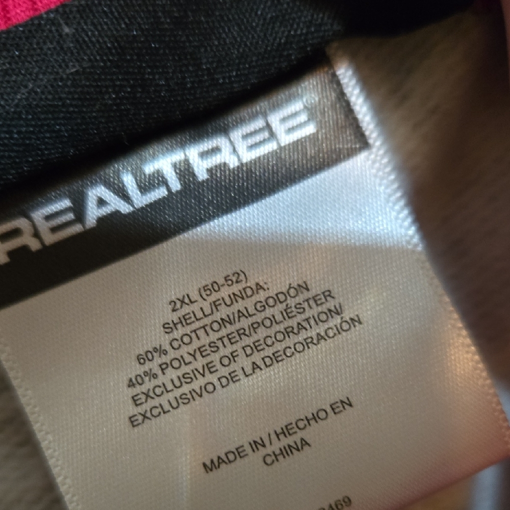 Realtree Camouflage Joggers with Pink Accents - Picture 5 of 7